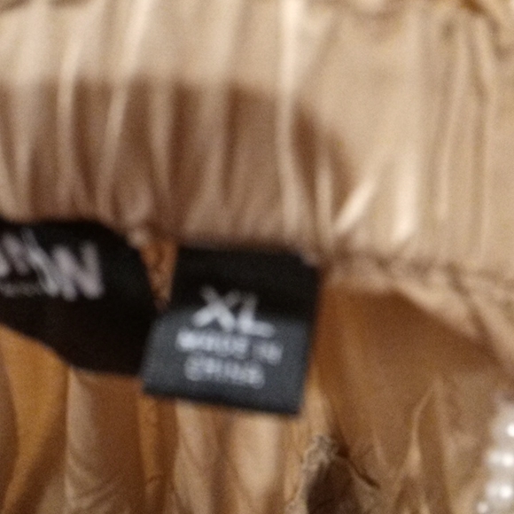 Gabrielle Union Khaki Off Shoulder Dress - Picture 5 of 6